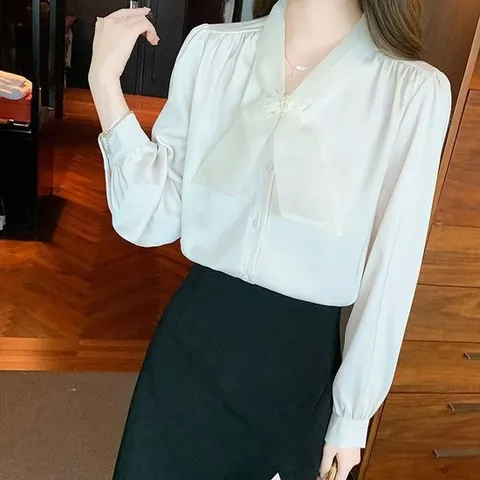 화이트블라우스 여성 정장 하객패션 깔끔한 타이 블라우스