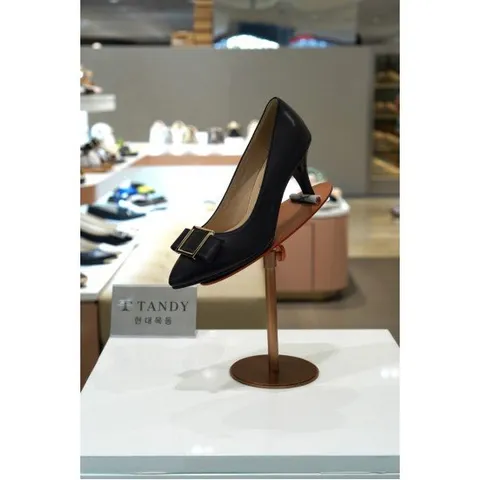 [ 현대백화점 ][탠디] 여성 리본장식 펌프스  구두 J1498V LA087 블랙 7CM