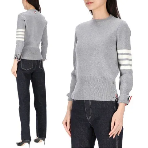 [톰브라운] 사선완장FKA239A00014055여성크루넥니트