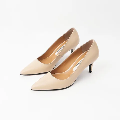 [ 롯데백화점 ][신난다슈] 여성 구두 펌프스 힐 7cm 여자 스틸레토 소가죽 발편한 미들힐 SS2421 베이지