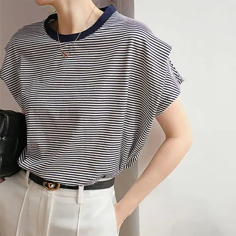 [이쁘다] 버넌 핀턱소매 반팔 티셔츠