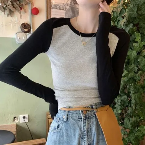 긴팔티셔츠 여성 배색 크롭 크롭긴팔티 크롭티 2컬러