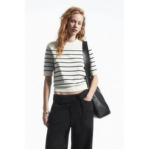 코스 재팬 반팔 니트 티셔츠