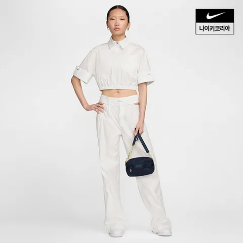 [나이키] 스포츠웨어퓨추라럭스여성크로스바디백(1L) CW9304-437