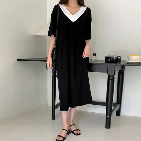 [이쁘다] 슈핀 브이넥 배색 반팔 원피스