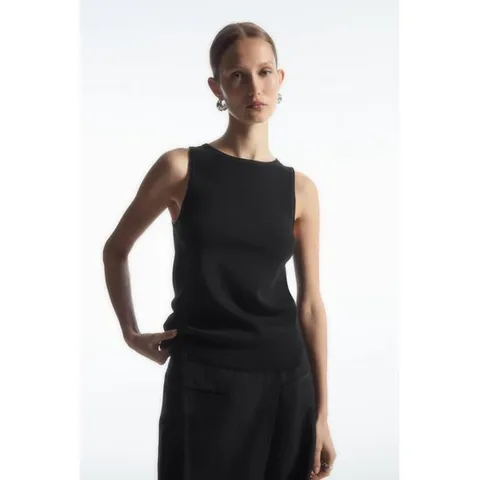 코스 재팬 튜블러 니트 탱크탑