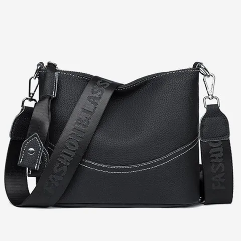 해외수입 르미바 크로스백 a03389