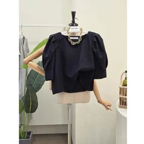 [포커스]  24FM4D9BL5832_라운드넥 퍼프 소매 블라우스