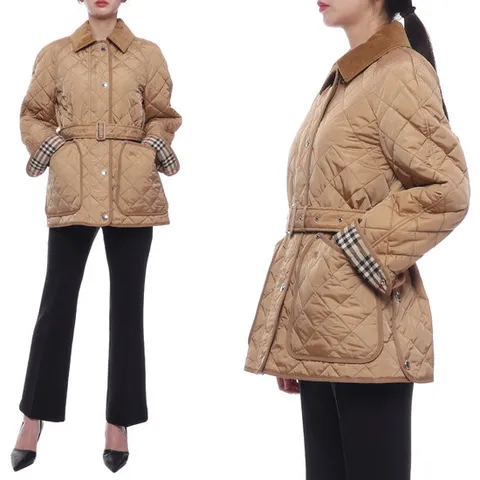 [ 롯데백화점 ][버버리]24SS 여성 코듀로이 다이아몬드 퀼팅 재킷 (8071842 ARCHIVE BEIGE 24S)