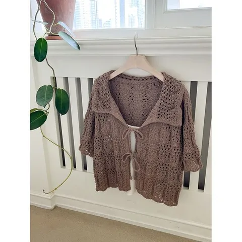 [샵앤]물결 스카시 카라 레이어드 여성 5부 반팔 니트가디건 DGB-WCD-3322-브라운