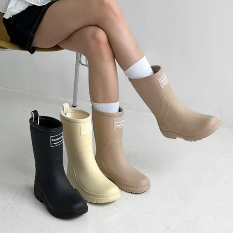 [코코폭신]폭신 둥근코 러버 미들 레인부츠(3cm)-6228