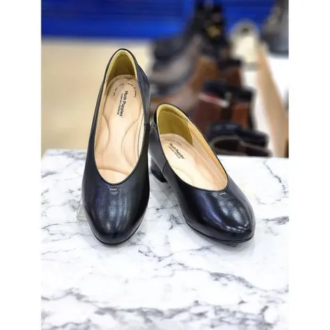 [허시파피]허시파피 세이브존05 여성심플리스3Cm굽구두 JJSJP401