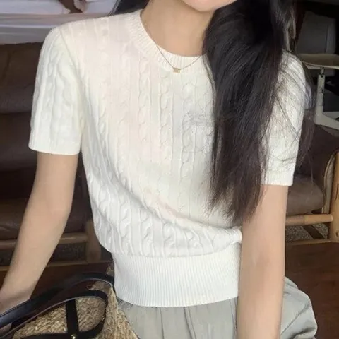 [잇백잇슈]꽈배기반팔니트 봄여름패션 베이직 데일리 여성티셔츠
