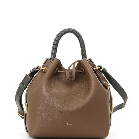 끌로에 마르씨 버킷 백 26 브라운 CHC23AS606 I31 29X