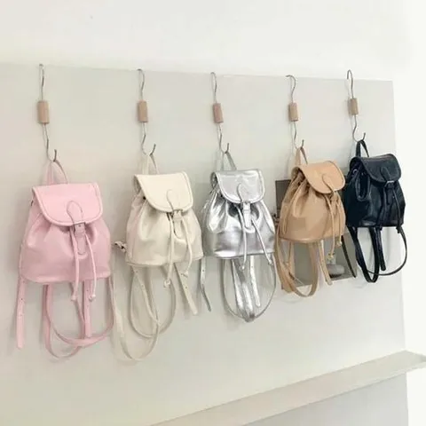 [라일리] Rly 여자 미니백팩 직장인 출근룩 패션백 가벼운 데일리백