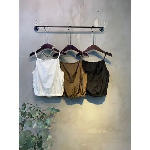 씨샵인더룸 / 포엘 바스락 스트링 끈나시 크롭 블라우스