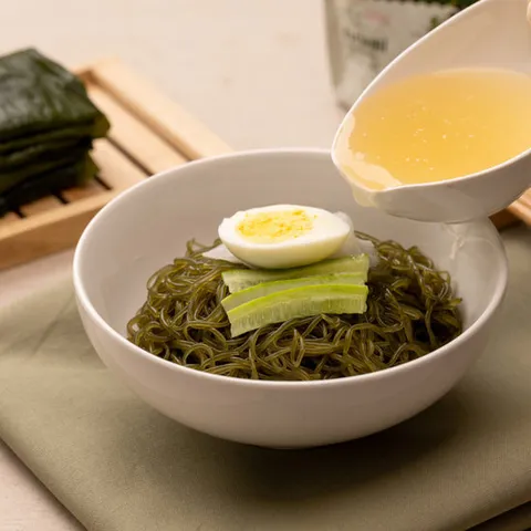 삶지 않고 바로 먹는 간편한 웰빙 해조미다시마국수180gx15팩