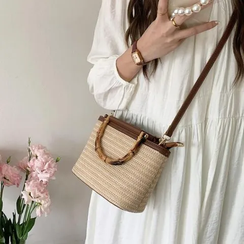 여성 미니백 밀짚 휴양지 여름크로스백 대나무손잡이