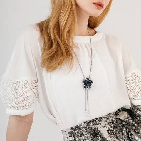 [막스까르띠지오]레이스 퍼프 블라우스