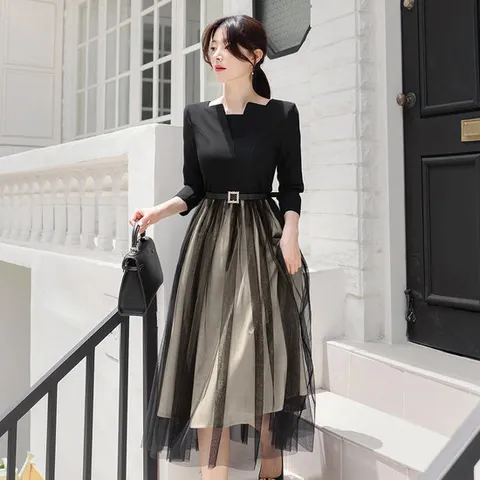 [시크라인] 리무드 배색 샤 플라워 스퀘어 벨트 원피스