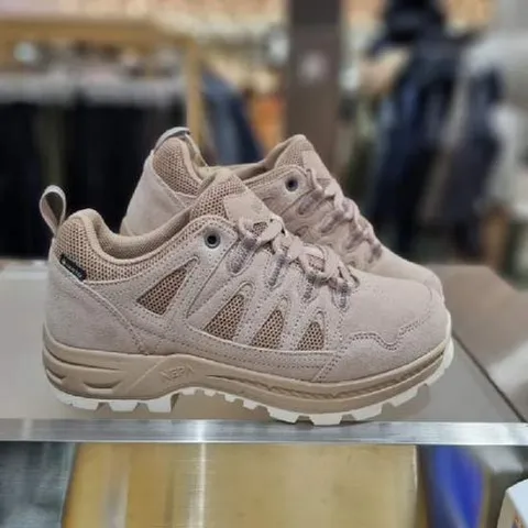 [ 현대백화점 ][네파] [7KC7615_J08] 남여공용 일상 트레킹 아웃도어 칸테토 트렉션 고어텍스 로우 등산화