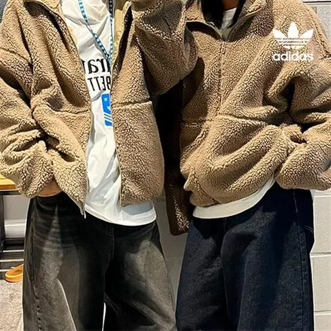 아디다스 머스트해브 스몰 로고 루즈 핏 BOA 뽀글이 재킷 JG8507