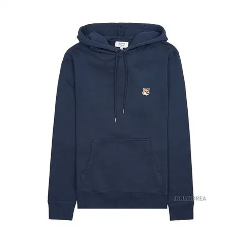 [메종 키츠네] FW24 남성 폭스 헤드 패치 후드티 LM00702KM0001