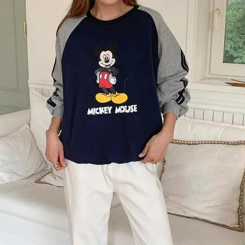 미키 나그랑 라운드넥 라인 맨투맨 배색 티루네