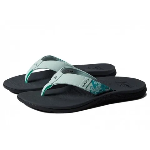 리프 산타아나 민트