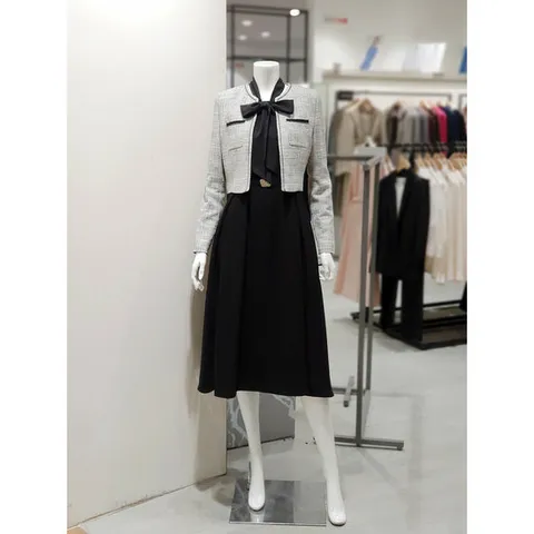 [KL] 트위드 플레어 원피스 KWOPOJ0100