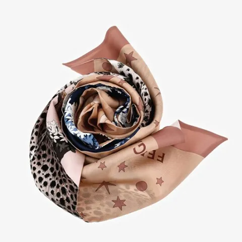 아르떼스 페라가모 실크 스카프 32 0913 0775501