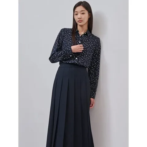 [빈폴레이디스] 프린트 셔츠형 블라우스  네이비 (BF4X64C53R)