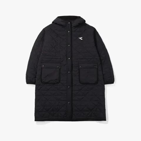 [디아도라] 벤치 플리스 롱패딩 자켓 BLACK