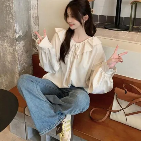 [트렌드스토어] 여리여리 벌룬핏 넥 프릴 스트링 블라우스