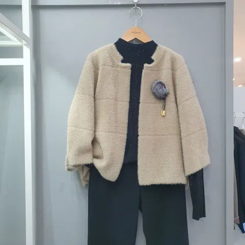 [무자크]브로치케이프가디건 MO8WKC08