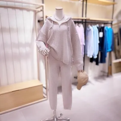 [시에로]DBSH2KTF541_지퍼넥 포인트 밑단트임 후드니트