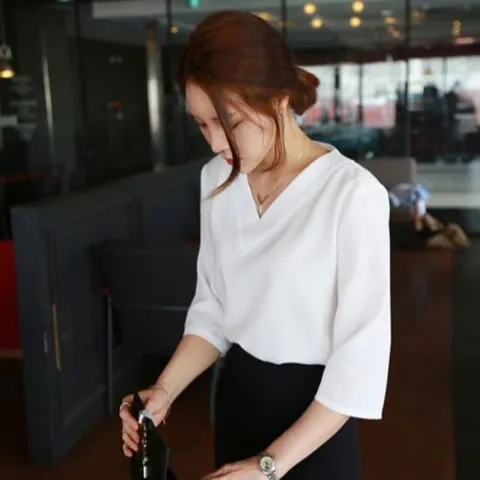 여자 3컬러 브이넥 블라우스 베이직 여름 7부 셔츠