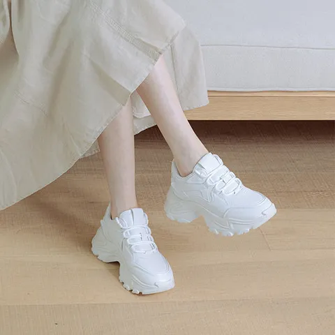 [오브엠][오브엠][택가398,000] 시그니처 키높이 스니커즈_SCLIE