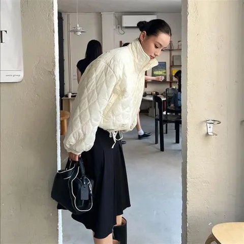 여성 경량 누빔 패딩 숏 자켓 벌룬소매 간절기 퀼팅