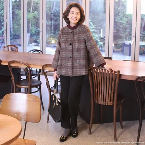 [쉬즈마담]J31627 숀 라운드 A라인 체크 울자켓 50대 엄마옷