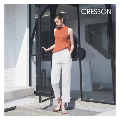 [크레송]크레송 아이보리 린넨 블렌디드 세미 배기팬츠 C241B401