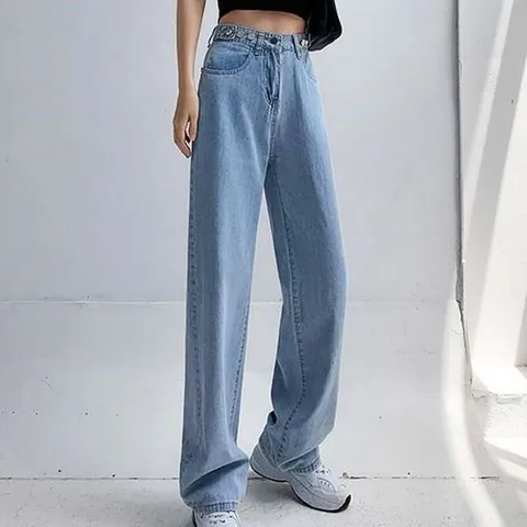 데일리룩 청바지 데님 출근룩 스탠다드핏 연청 여성