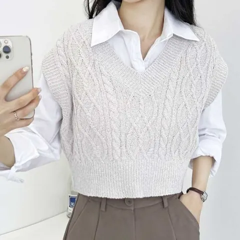 여성여름베스트 부클 브이넥 크롭 니트조끼 셔츠코디 봄여름