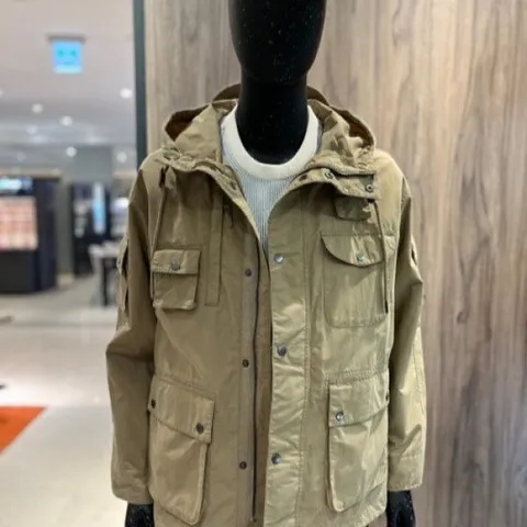 [버커루]남성 아웃포켓 후드 야상점퍼(MDBKR24U400JP)_DG