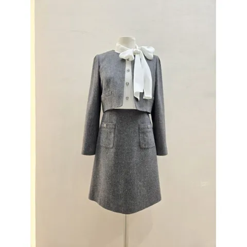 [ 롯데백화점 ]숲  (SB3OPM5) 타이 탈부착 자켓형 원피스