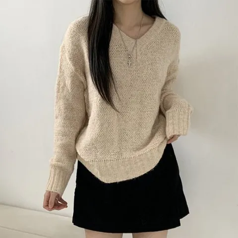 [옷자락]여자 무지 빨간색스웨터 베이직 긴팔 브이넥 봄 니트