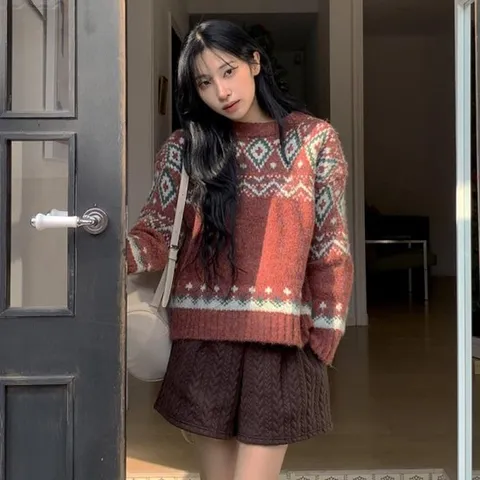 [옷자락]여자 FW 라운드 그런지 세미크롭 노르딕 빨간 니트