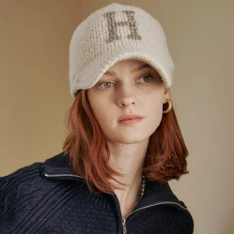 [MAXZA] H레터링 울혼방 니트 볼캡