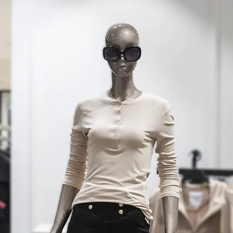 [ AK백화점 ][알렉시스엔] 제시뉴욕 앞스냅 라운드티셔츠 BC25NLTZ3200