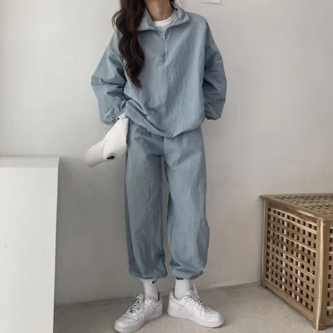 [오너클랜]인기상품 캐주얼 여성 우븐 반집업 디자인 셋업 세트